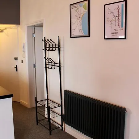 Apartment Lighthouse View: Seaside Retreat With Sky Tv And Free Parking Scarborough