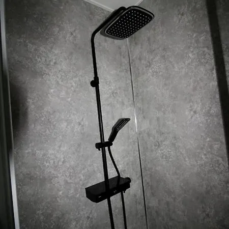 Lighthouse View - Amazing Sea And View - Free Sky Tv Including Sports And Movies - Fast Wifi - Free Private Parking Daire