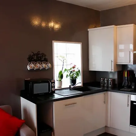 Apartment Lighthouse View: Seaside Retreat With Sky Tv And Free Parking Scarborough