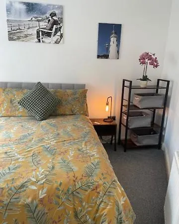 Lighthouse View - Amazing Sea And View - Free Sky Tv Including Sports And Movies - Fast Wifi - Free Private Parking * Scarborough