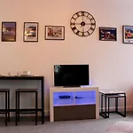 Apartamento Lighthouse View - Amazing Sea And View - Free Sky Tv Including Sports And Movies - Fast Wifi - Free Private Parking *