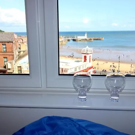 Apartmán Lighthouse View - Amazing Sea And View - Free Sky Tv Including Sports And Movies - Fast Wifi - Free Private Parking Scarborough